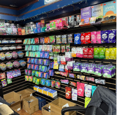 screenshot-2026-04-29-at-02-12-12-cloud-vapes-smokes-chapel-hill-google-maps